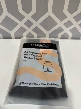 Shapermint Black High-Waisted All-Day Shaper Shorts